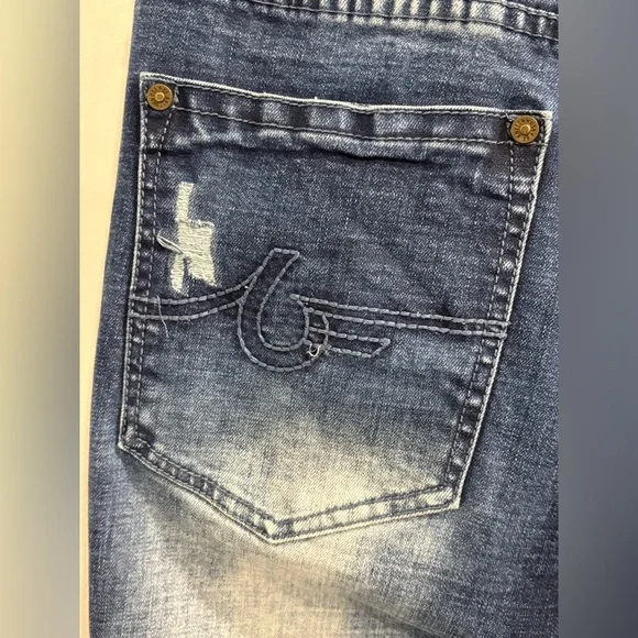 Stylish Blue Jeans with Olive Embroidered Accents - Picture 3 of 16